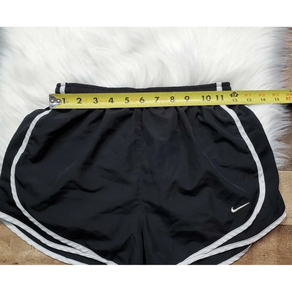 Nike Dri-Fit Tempo Lined Running Athletic Shorts Women's Size Small Black /White